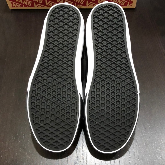 Vans Sk8-Hi Suede Mono Bumper Black - Picture 3 of 6